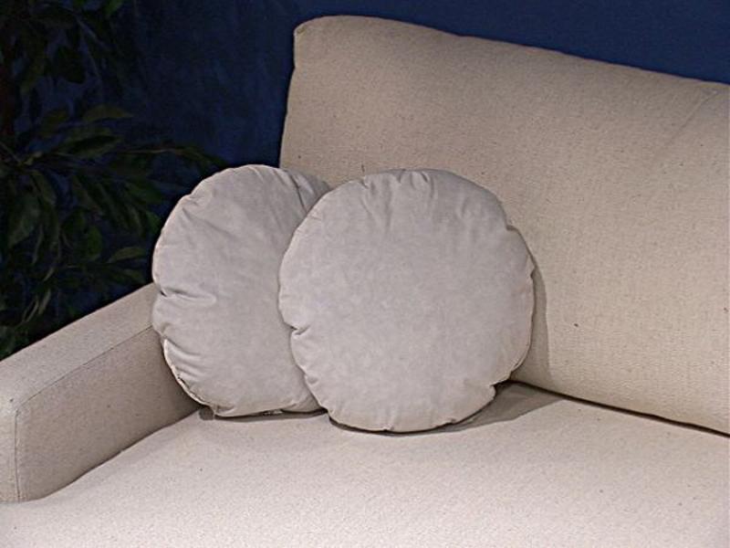 round knife edge pillow calculator